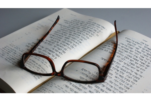 三年级语文1-8单元作文填空式秘籍：轻松